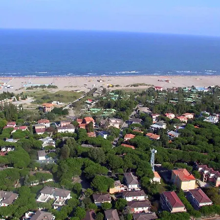 Solmare-14 By Interhome * Rosapineta